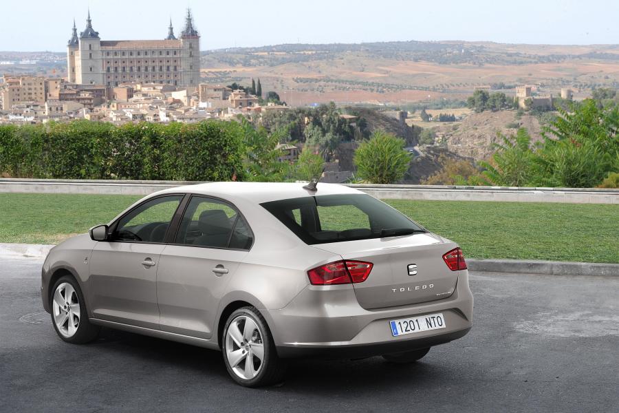  Seat Toledo EcoMotive 2012 года  (фото 18 из 42)